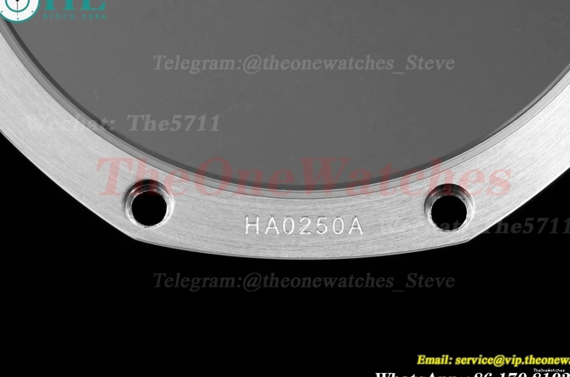 8F A5800 Oak 34mm Ladies SS SS 77350 Dial  Royal Blue 0316